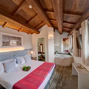 Navona Palace Luxury Apartment