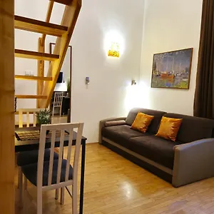 https://pantheon-apartments-safona.krakowhotelspoland.com